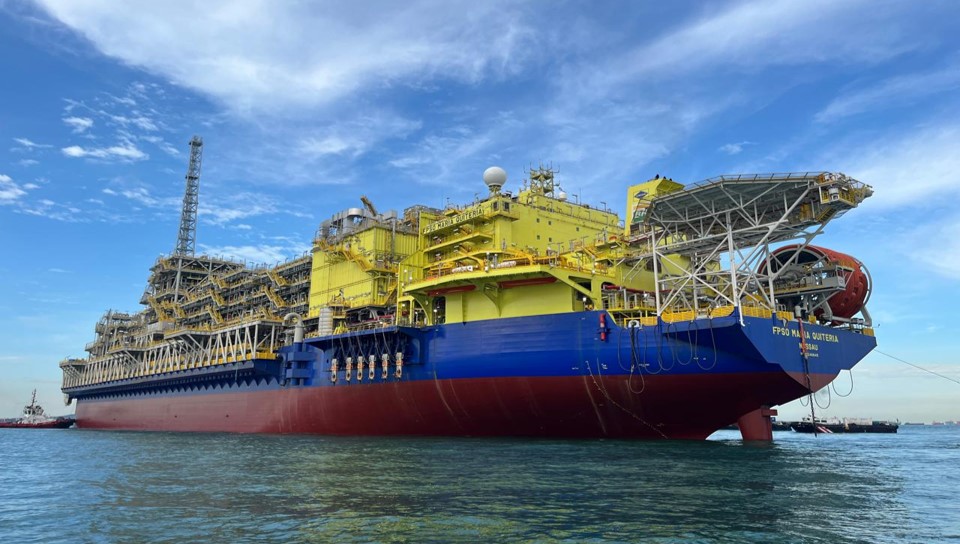 FPSO Maria Quitéria em navegação